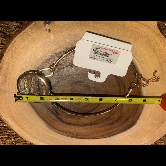 Apt.9 costume necklace w/ faux abalone pendent. - Picture 3 of 5